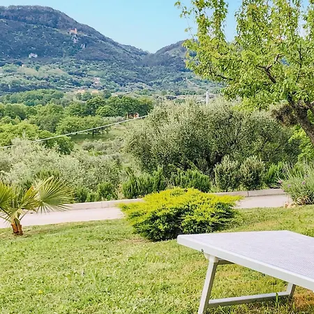 Сasa de vacaciones 2 Bedroom Stunning In