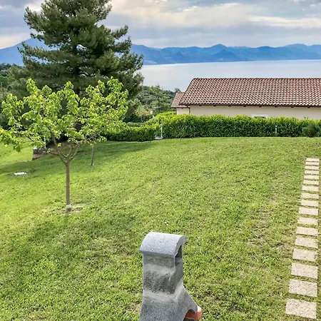 2 Bedroom Stunning In * San Giovanni a Piro